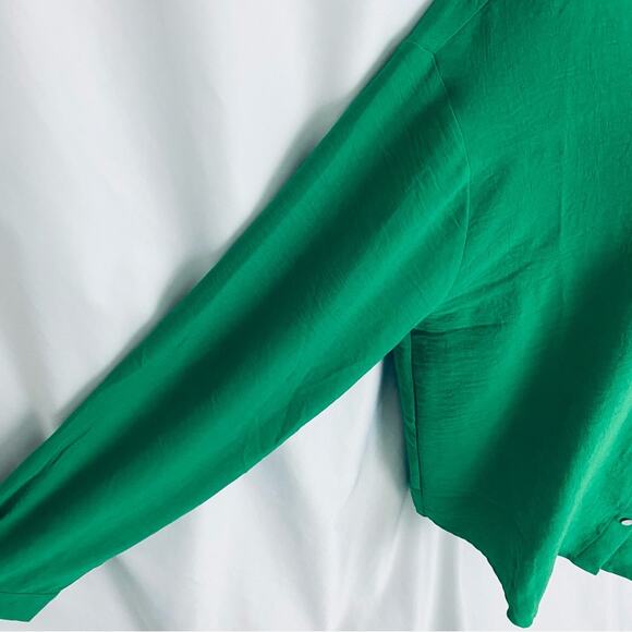 Faith and Joy Green Button Blouse  Size Large - Picture 5 of 11